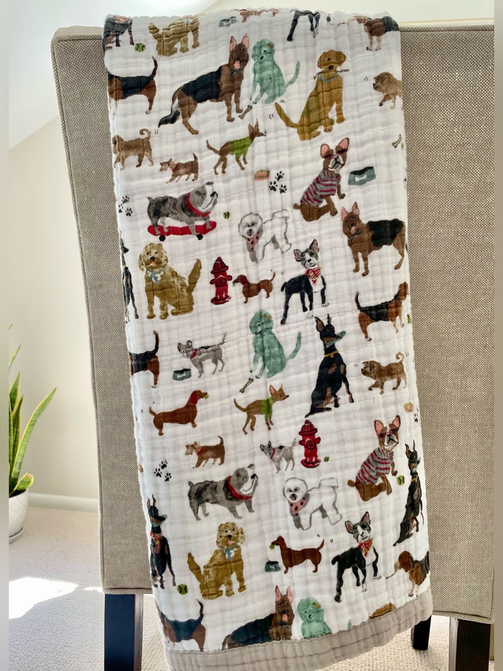 Little Unicorn: Dog Print Cotton Muslin Baby Quilt